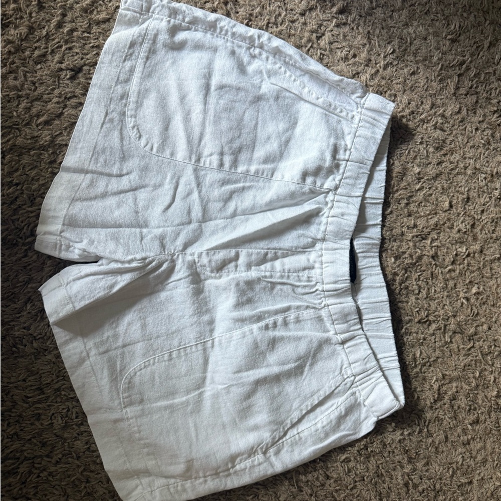 Banana Republic White Linen Shorts
